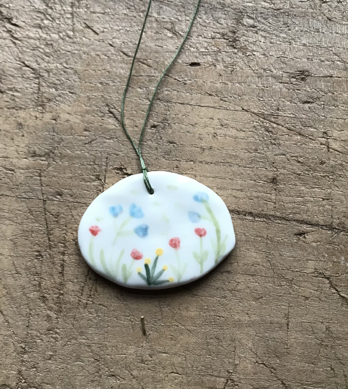 Hanging little decorations- porcelain / flat - variations