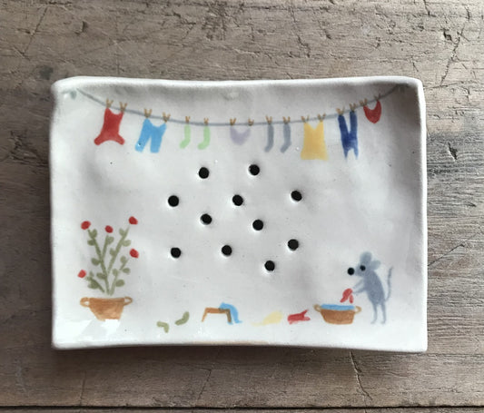 Hanging the laundry 2/ soap holder